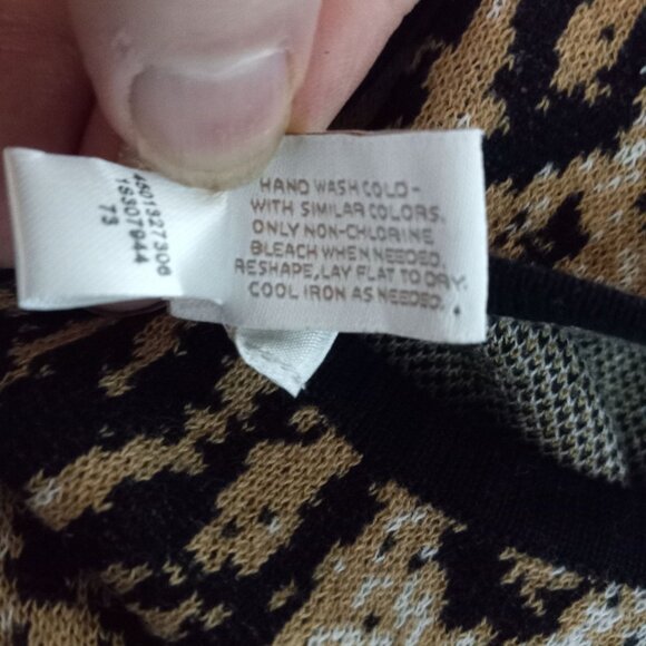 Chicos Size 2 L Knit Top Womens Vivid Cheetah Amelia Tank Sleeveless Sweater - Picture 2 of 8